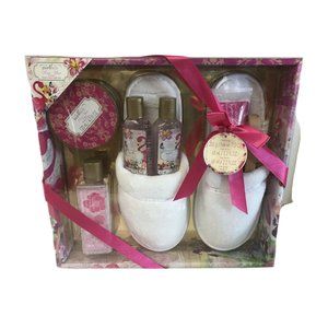 Purespa 7pc Foot‎ Care Gift Set Rose Mint Slippers Lotion Creme Soak Wash Scrub